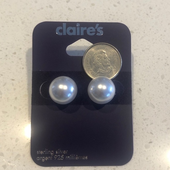 Claire's Sterling Silver White Pearl Stud Earrings - Picture 4 of 4